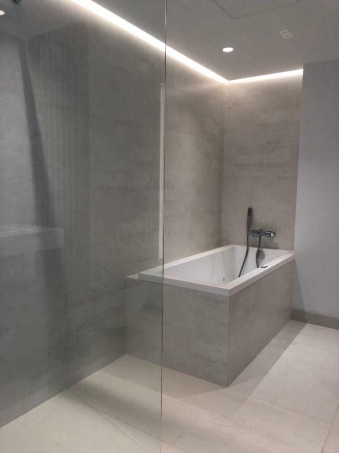 Modern Apartment Puente Romano Marbella Exterior foto