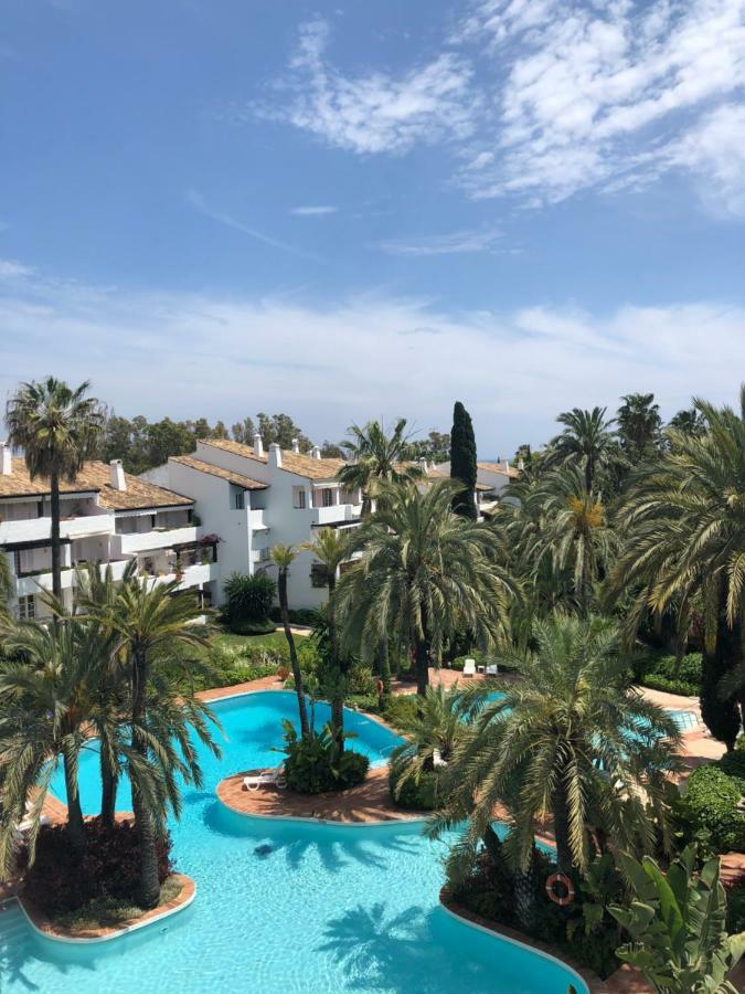 Modern Apartment Puente Romano Marbella Exterior foto